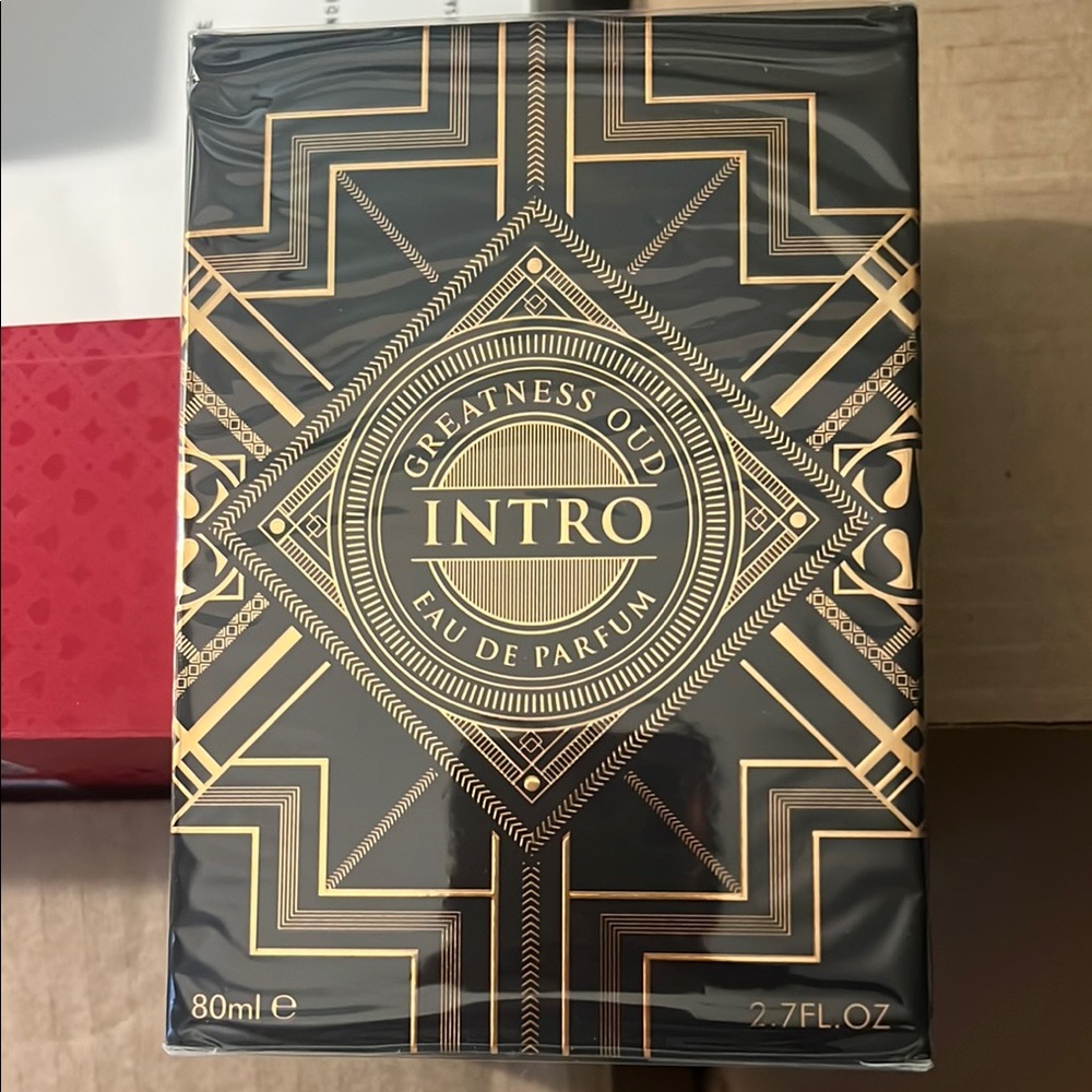 Intro Greatness Oud Eau de Parfum, unisex
Arabian fragrance New sealed packaging